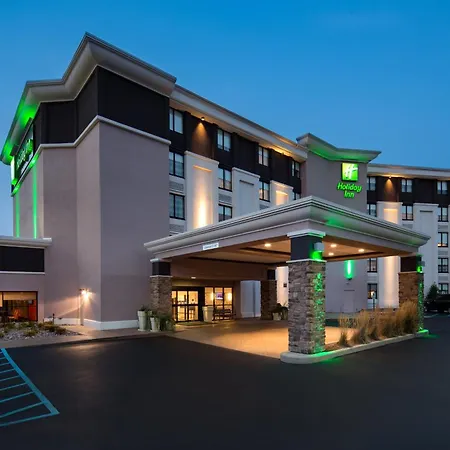 Holiday Inn Milwaukee Riverfront By Ihg-3